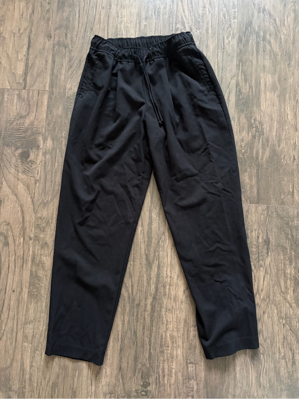 Old Navy Black Ankle-Length Elastic Waist Pants